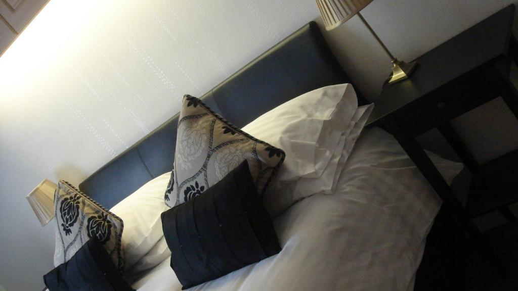 Deanwater Hotel Wilmslow Luaran gambar